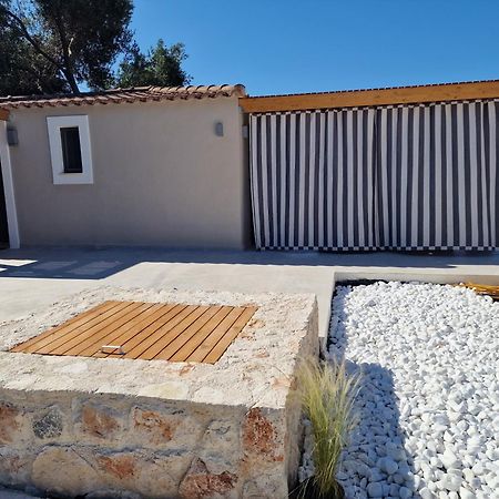 Sunny Villas Klísmata Esterno foto